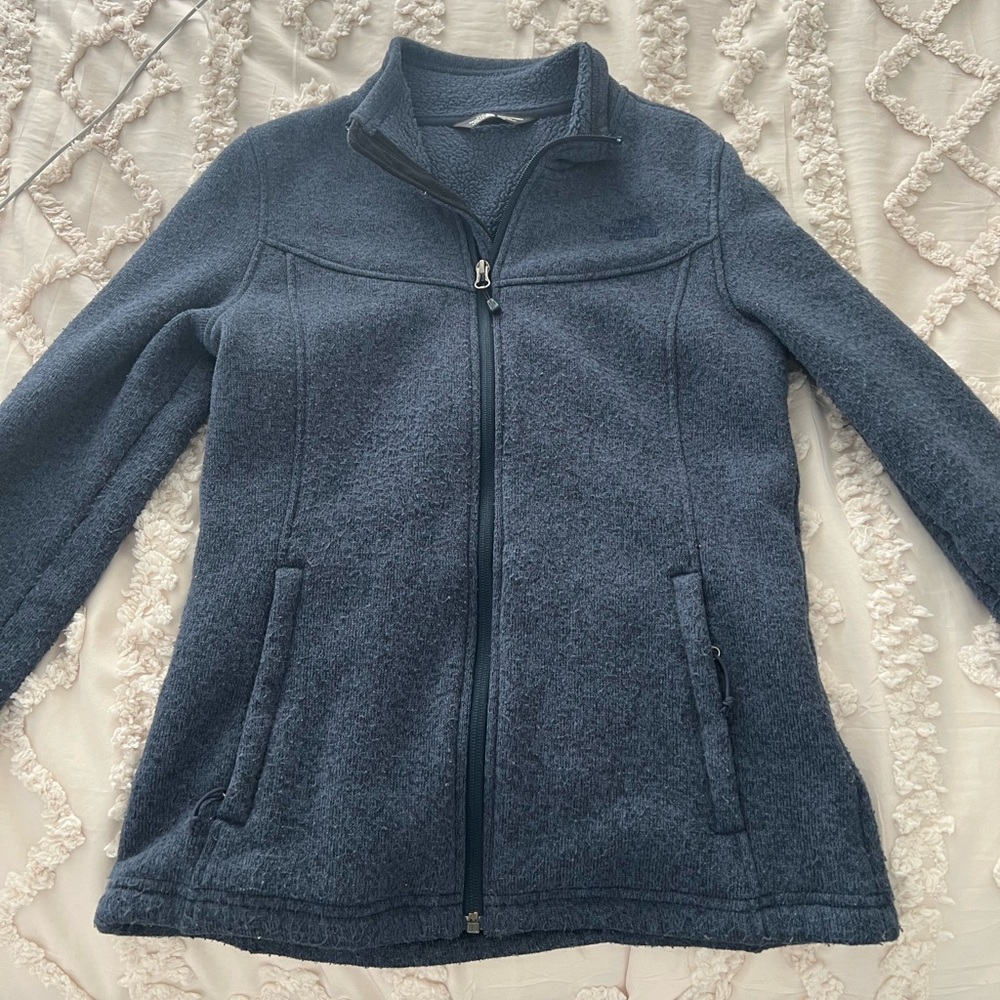 Women North Face Fleece Jacket (medium)